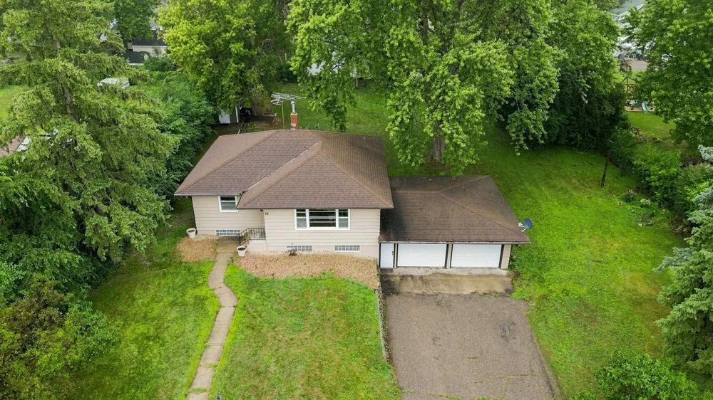 22 Elm Avenue S Maple Lake, MN 55358