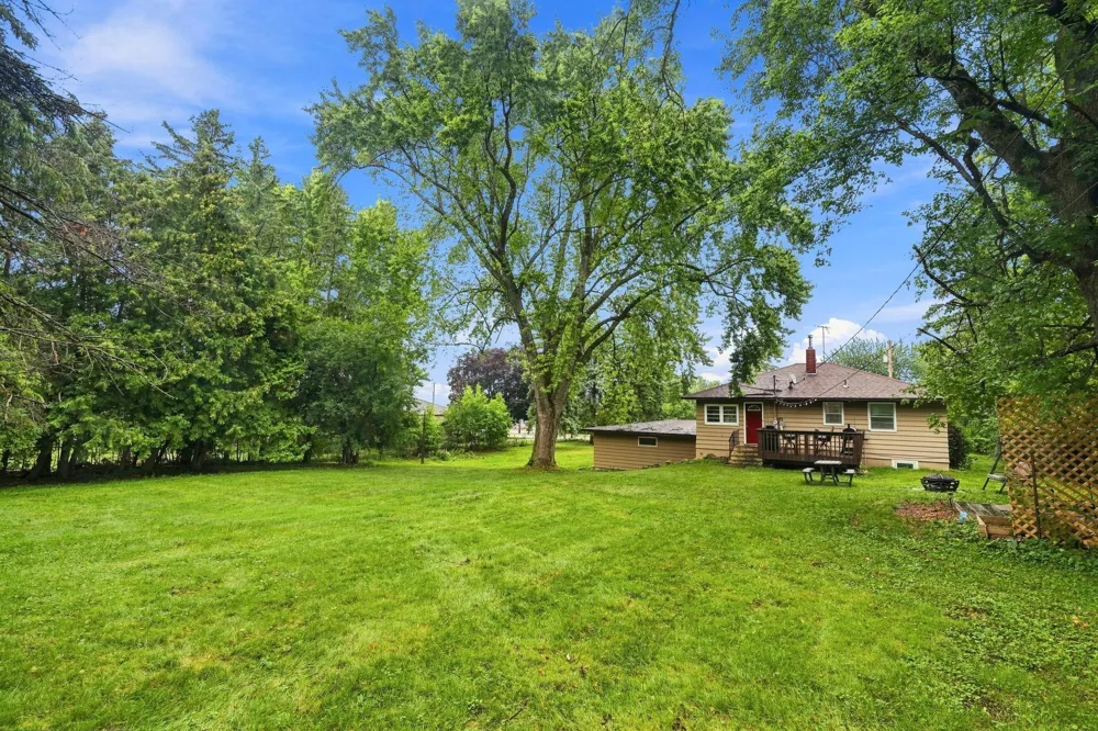 22 Elm Avenue S Maple Lake, MN 55358