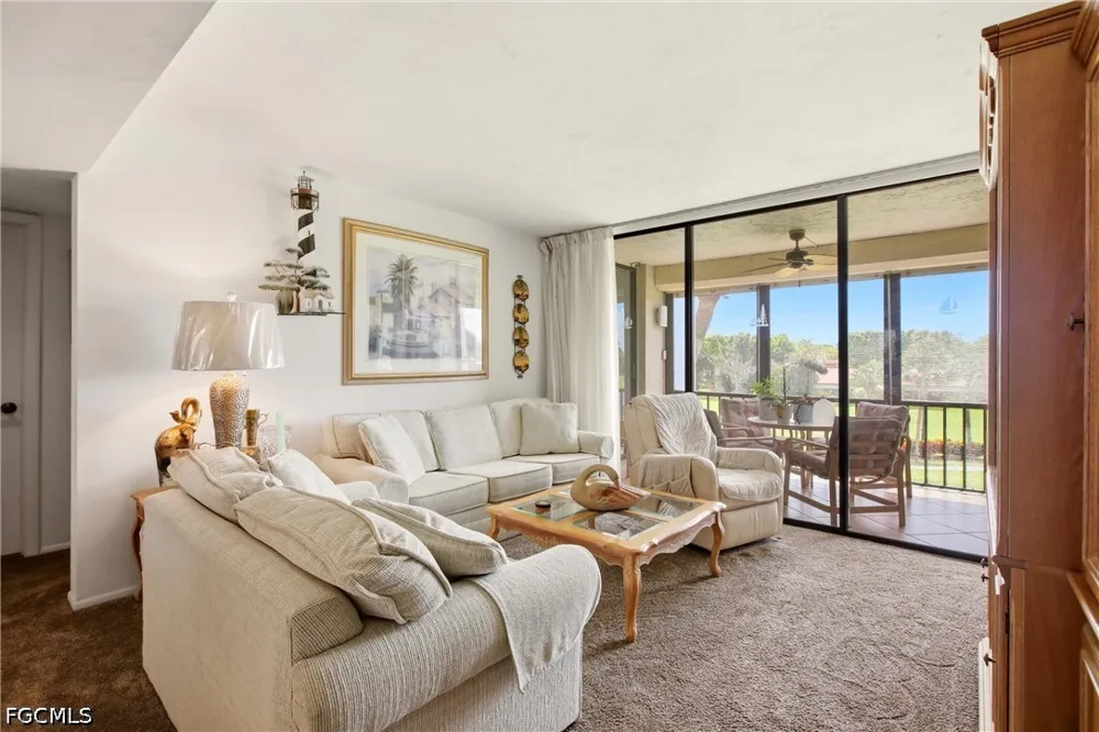 Trawler Court #303 Fort Myers, FL 33919