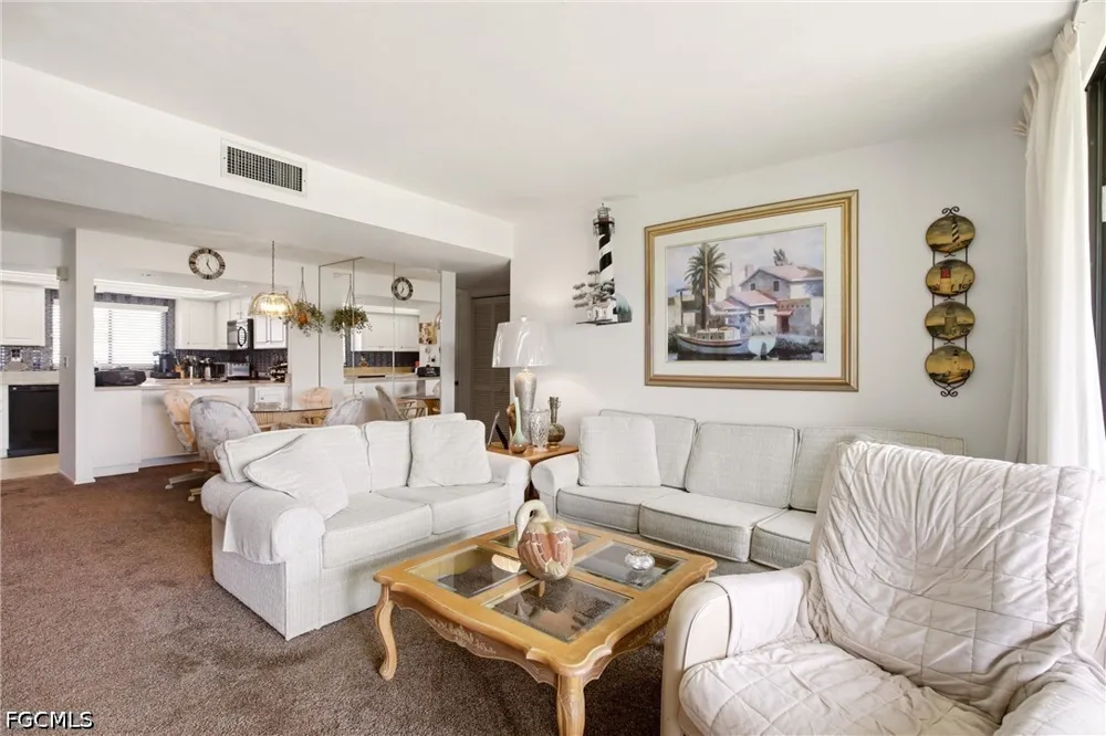 Trawler Court #303 Fort Myers, FL 33919