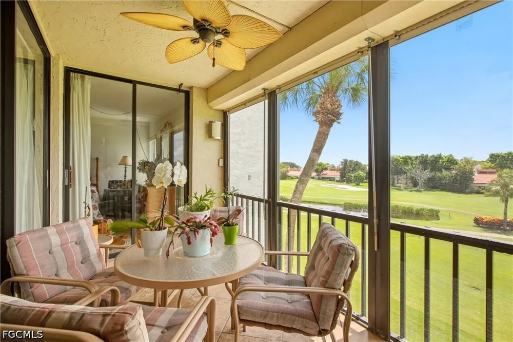 Trawler Court #303 Fort Myers, FL 33919