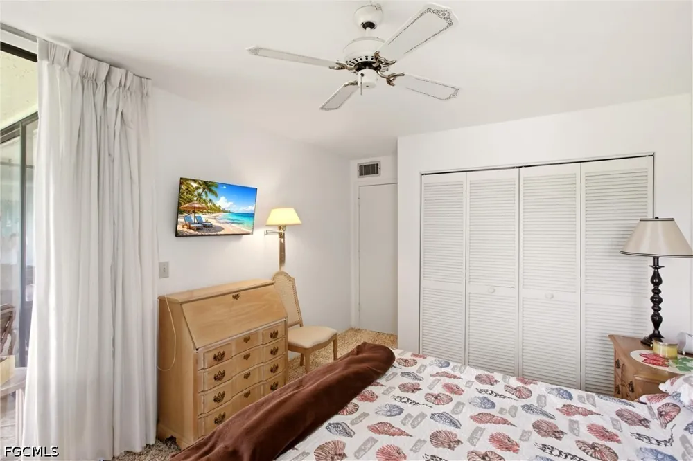 Trawler Court #303 Fort Myers, FL 33919