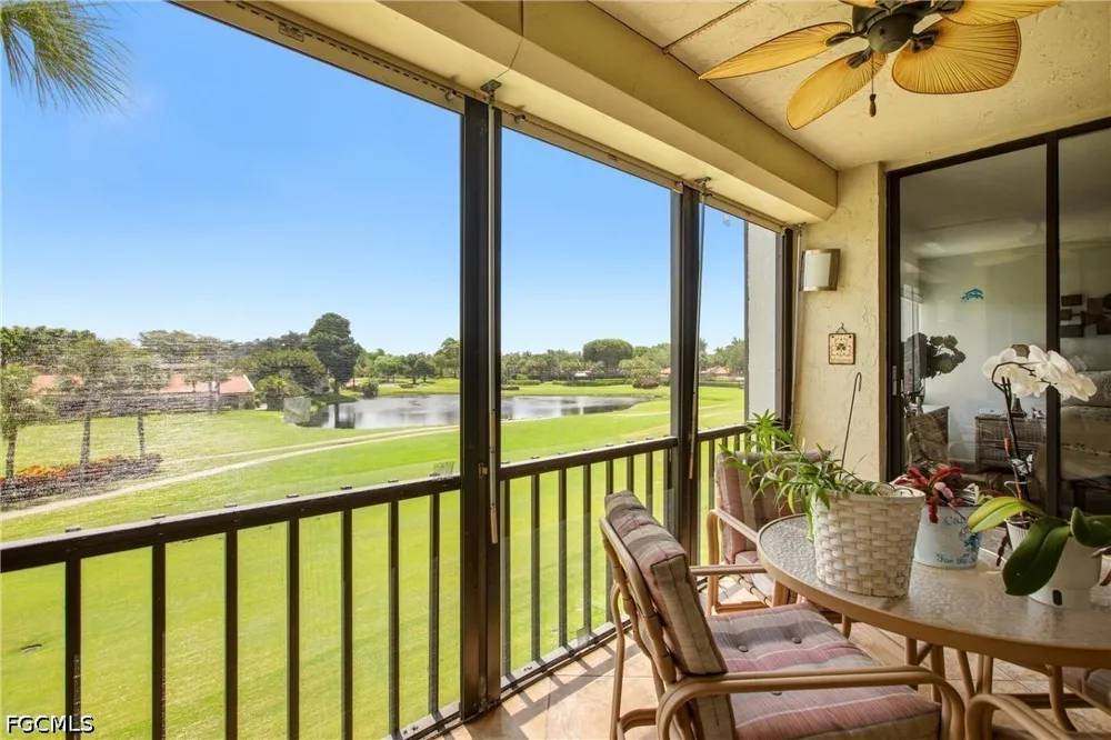 Trawler Court #303 Fort Myers, FL 33919