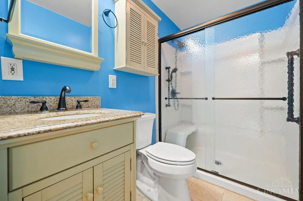 208 Brelsford Avenue Trenton, OH 45067