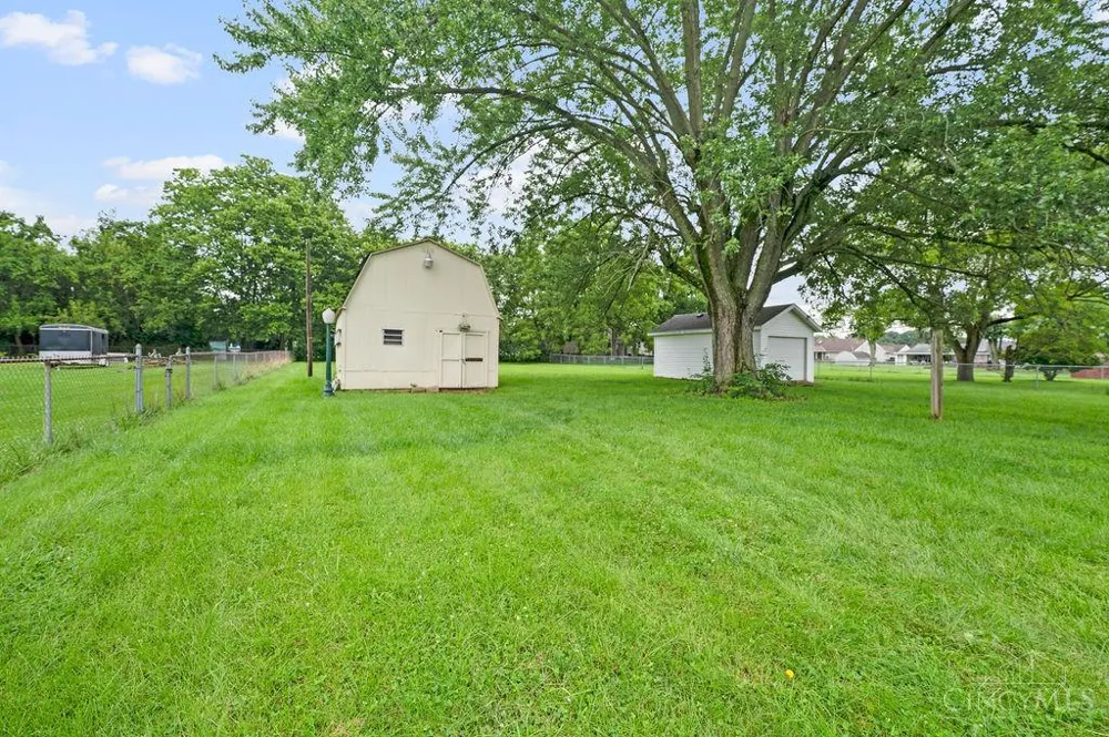 208 Brelsford Avenue Trenton, OH 45067