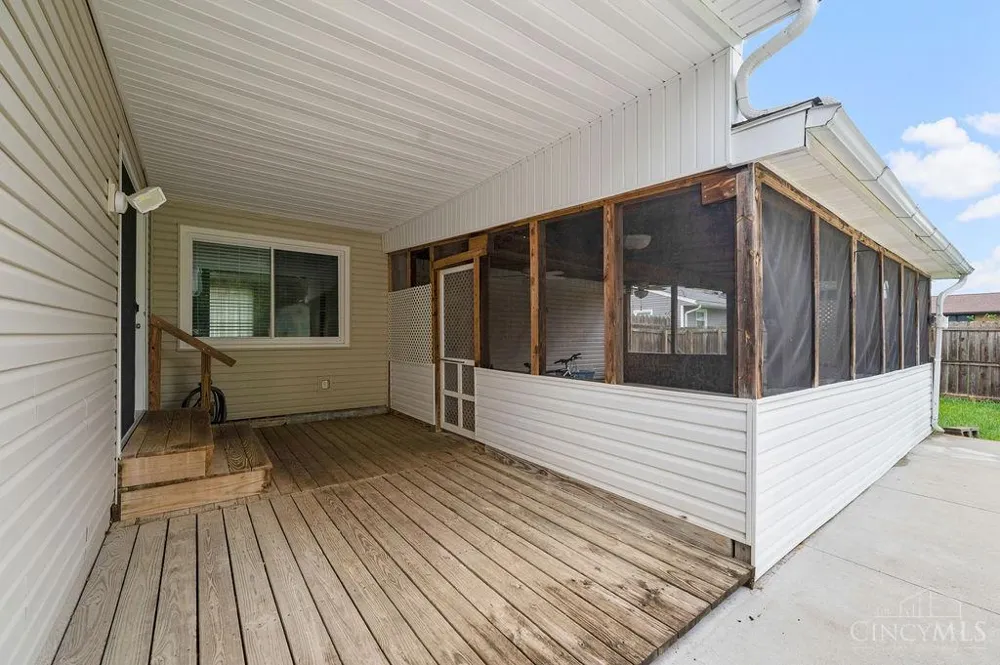 208 Brelsford Avenue Trenton, OH 45067