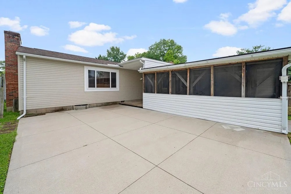 208 Brelsford Avenue Trenton, OH 45067