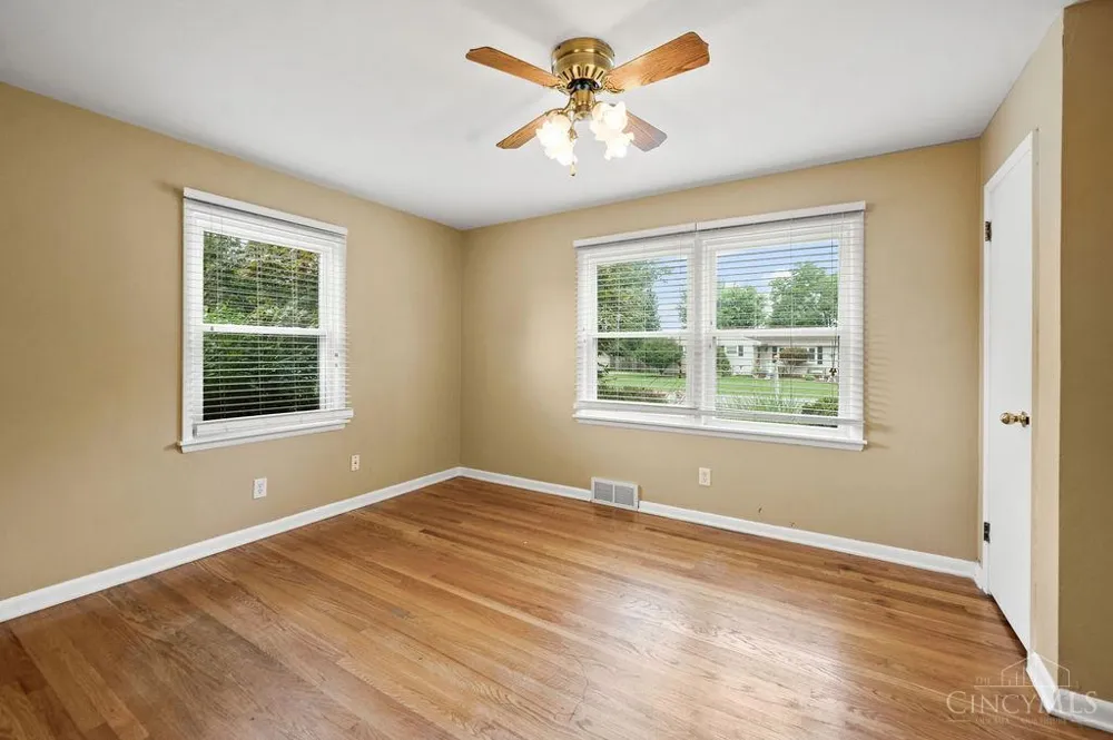 208 Brelsford Avenue Trenton, OH 45067