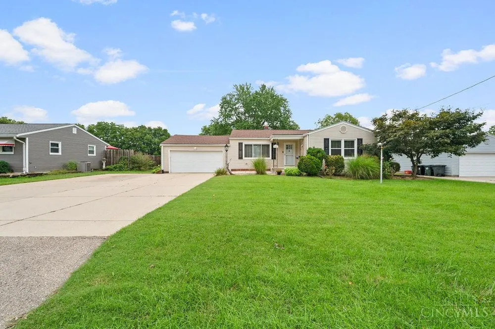 208 Brelsford Avenue Trenton, OH 45067
