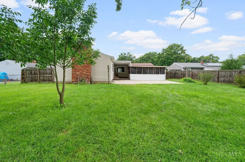 208 Brelsford Avenue Trenton, OH 45067