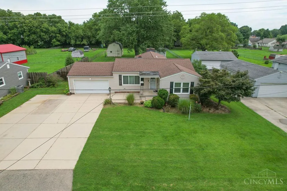 208 Brelsford Avenue Trenton, OH 45067