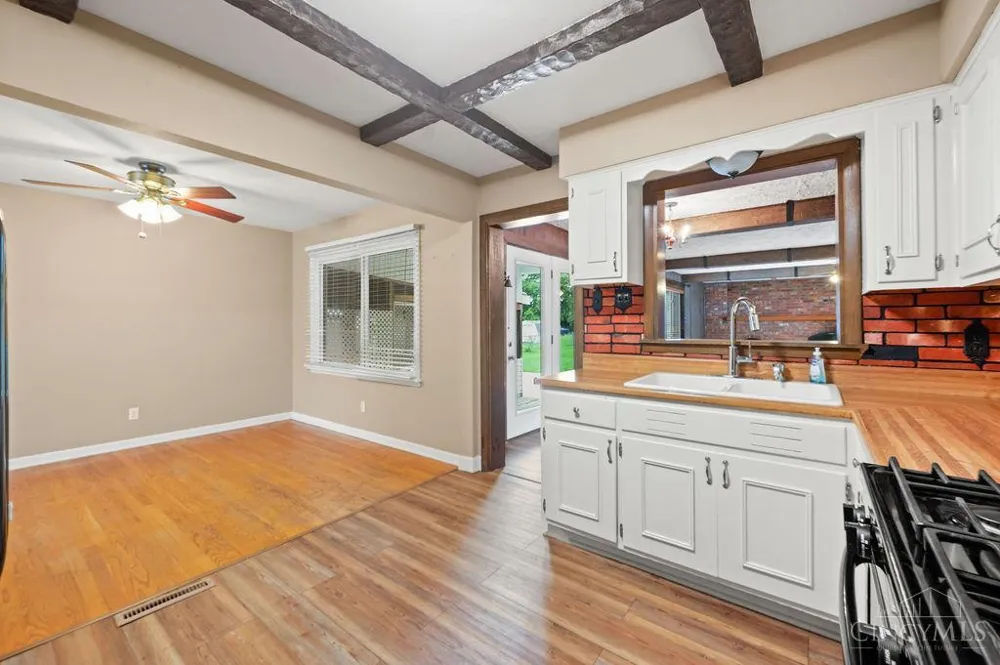 208 Brelsford Avenue Trenton, OH 45067