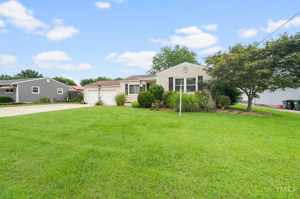 208 Brelsford Avenue Trenton, OH 45067