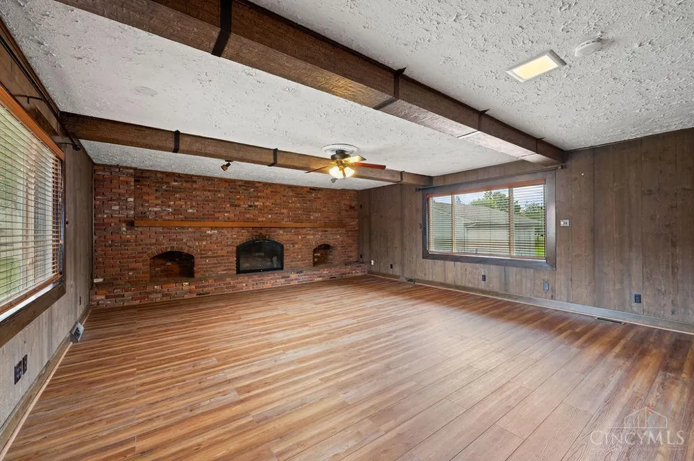 208 Brelsford Avenue Trenton, OH 45067