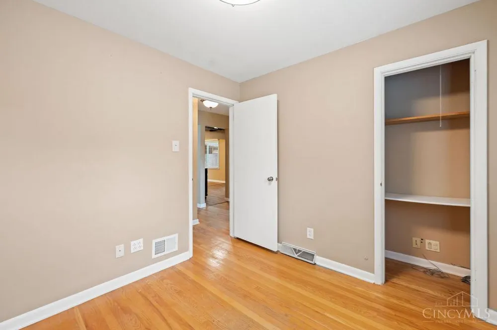 208 Brelsford Avenue Trenton, OH 45067