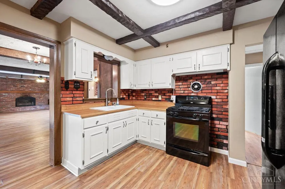 208 Brelsford Avenue Trenton, OH 45067