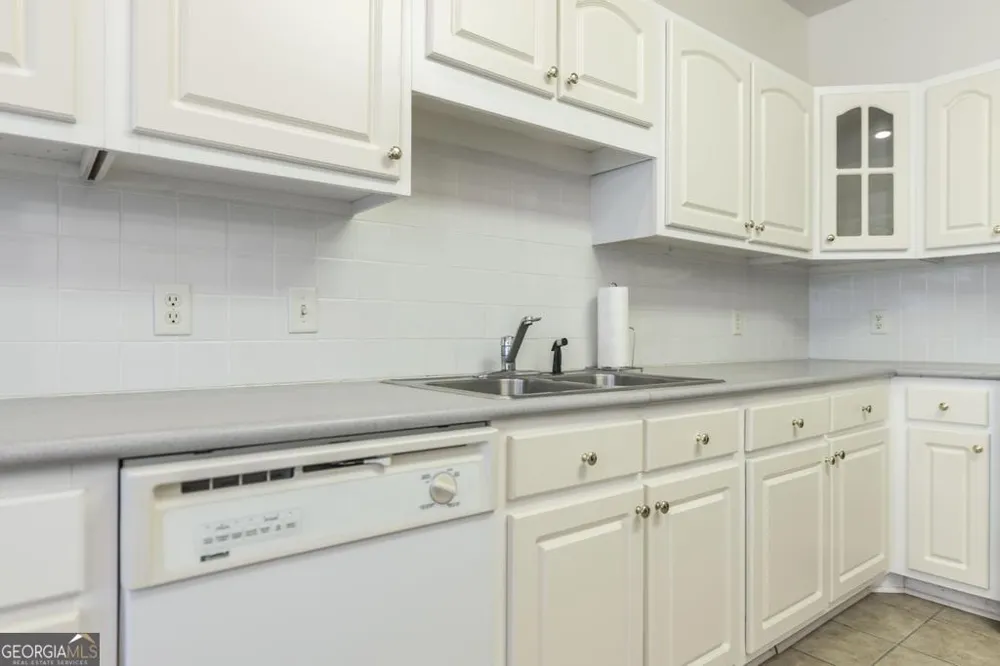 201 Foxridge DR Dublin, GA 31021