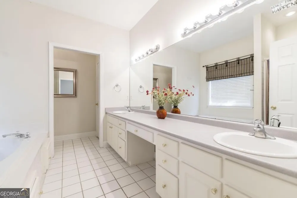 201 Foxridge DR Dublin, GA 31021
