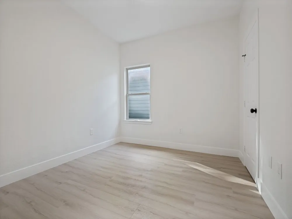 214 Lewis Street Waxahachie, TX 75165