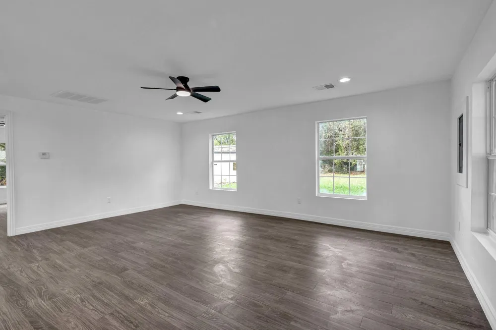 1332 Montgomery Street La Marque, TX 77568