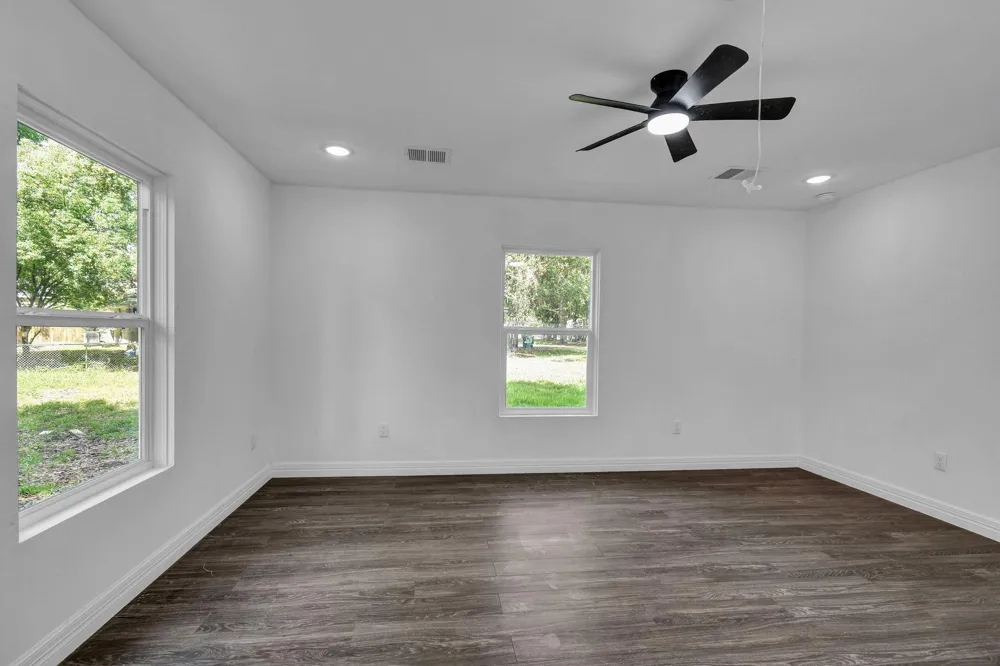 1332 Montgomery Street La Marque, TX 77568