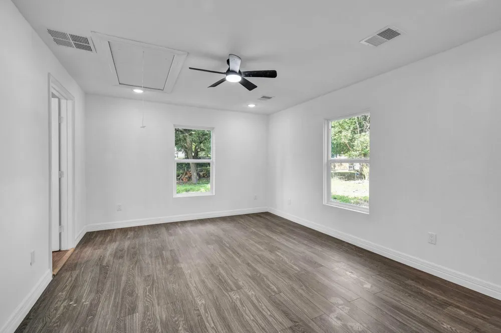 1332 Montgomery Street La Marque, TX 77568