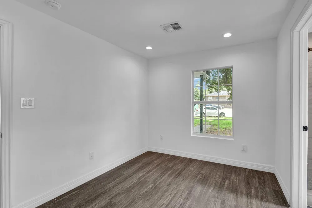 1332 Montgomery Street La Marque, TX 77568