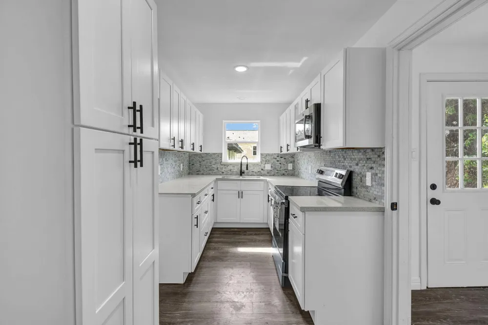 1332 Montgomery Street La Marque, TX 77568