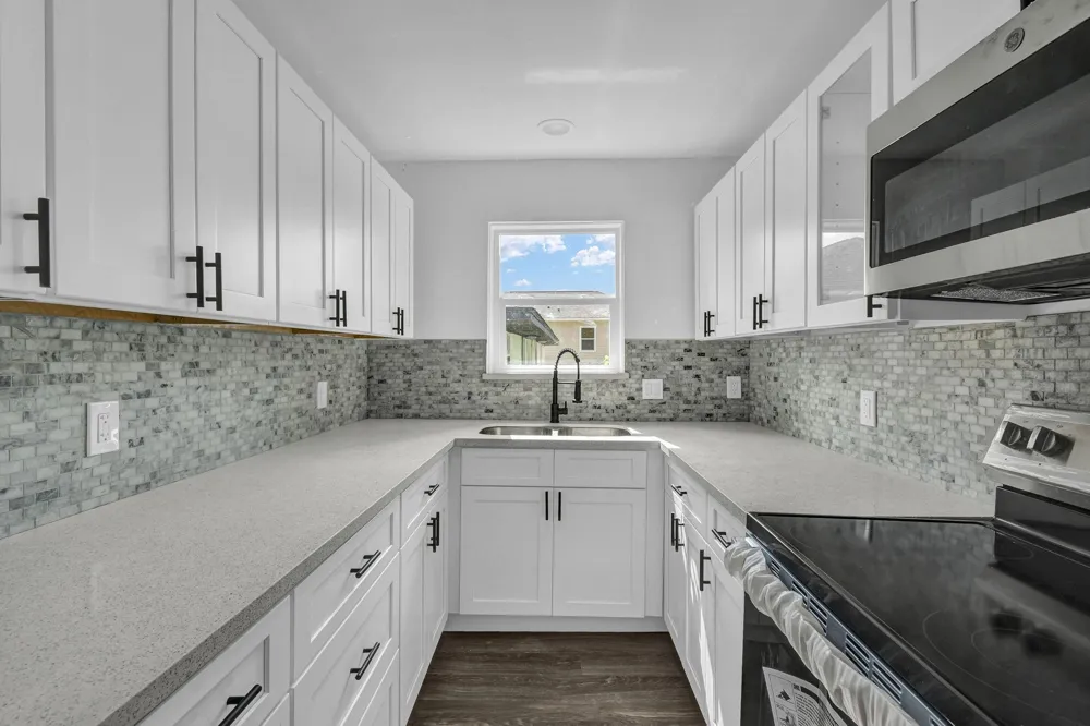 1332 Montgomery Street La Marque, TX 77568