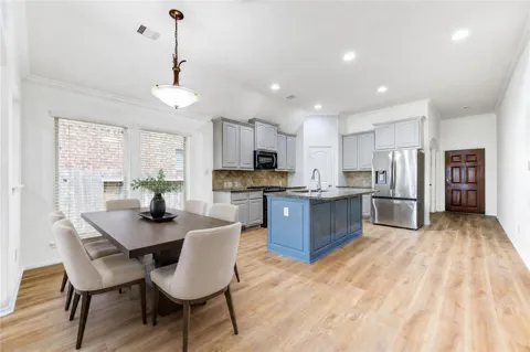4030 Calaway Oaks Lane