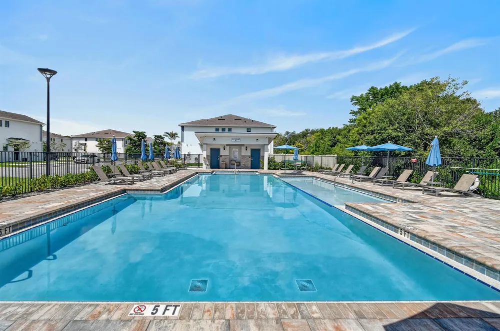 293 SW SALLY WAY Stuart, FL 34997