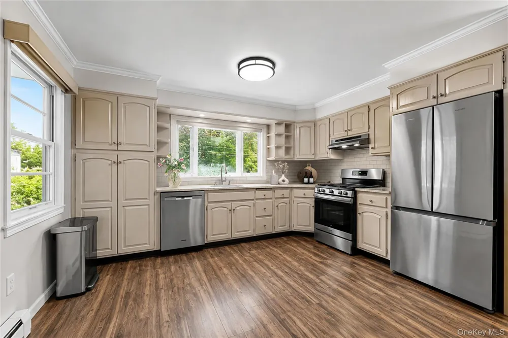 38 Harney Road Scarsdale, NY 10583