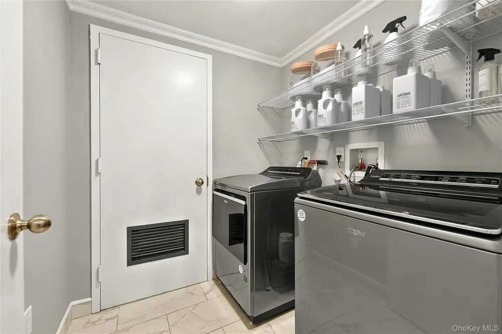 38 Harney Road Scarsdale, NY 10583