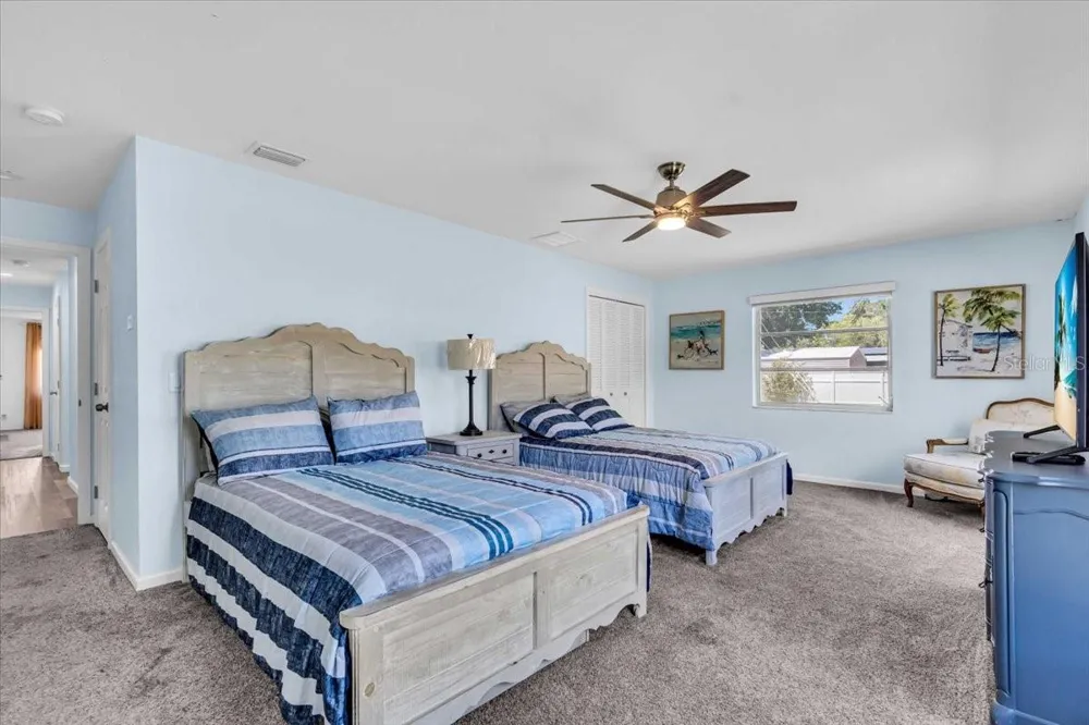 7920 43RD STREET Pinellas Park, FL 33781