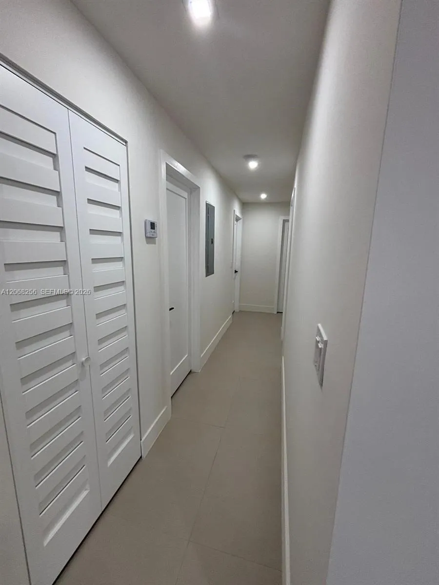 10821 SW 63rd St Miami, FL 33173