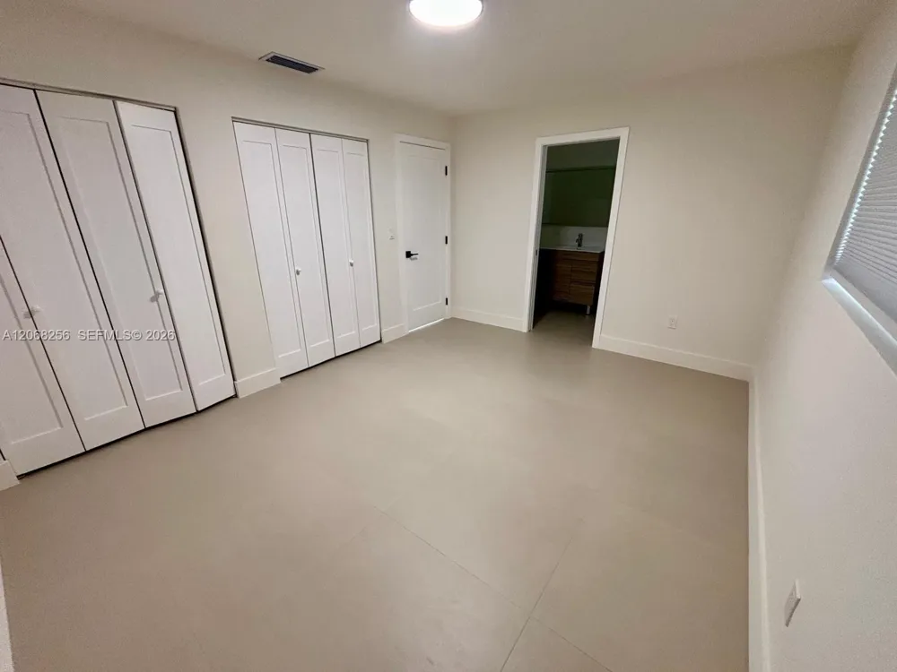 10821 SW 63rd St Miami, FL 33173