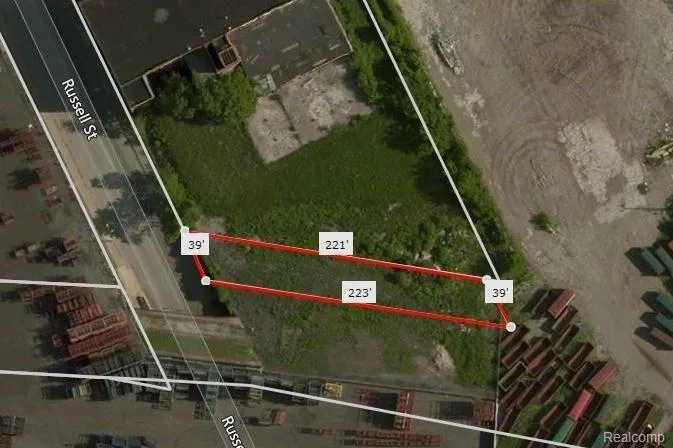 6200 RUSSELL Detroit City, MI 48211