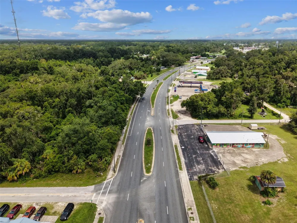 000 S MAIN STREET Chiefland, FL 32626