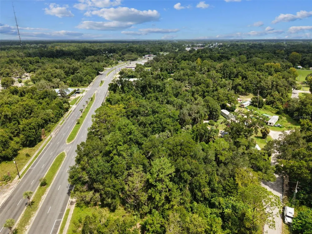000 S MAIN STREET Chiefland, FL 32626
