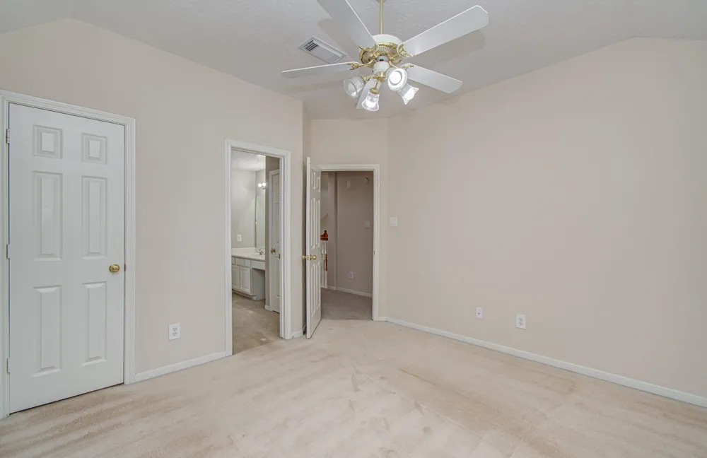 12011 Snowbird Court Stafford, TX 77477