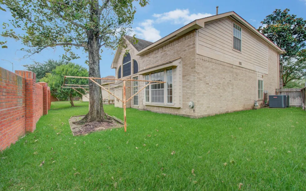 12011 Snowbird Court Stafford, TX 77477