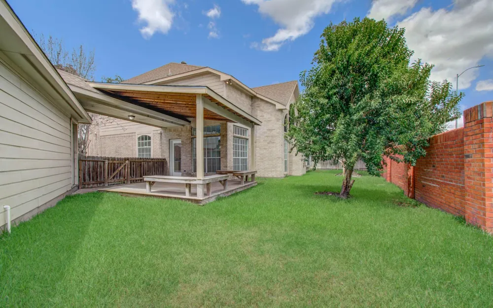 12011 Snowbird Court Stafford, TX 77477