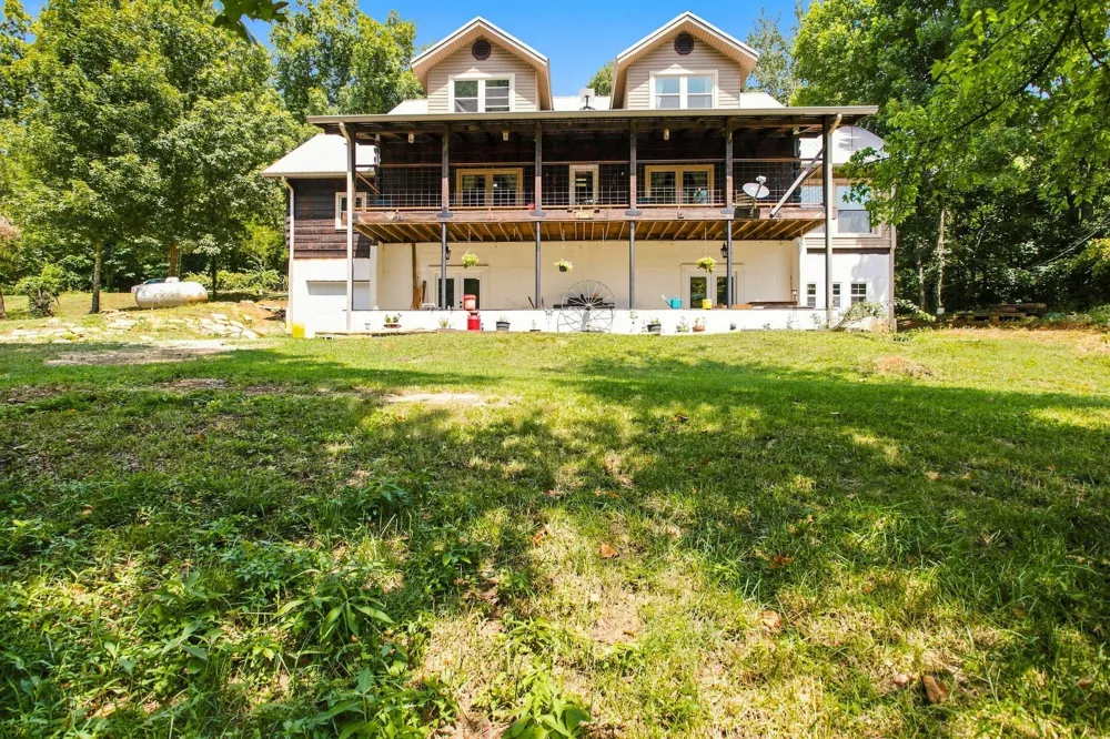 2339 Talley Rd Belfast, TN 37019