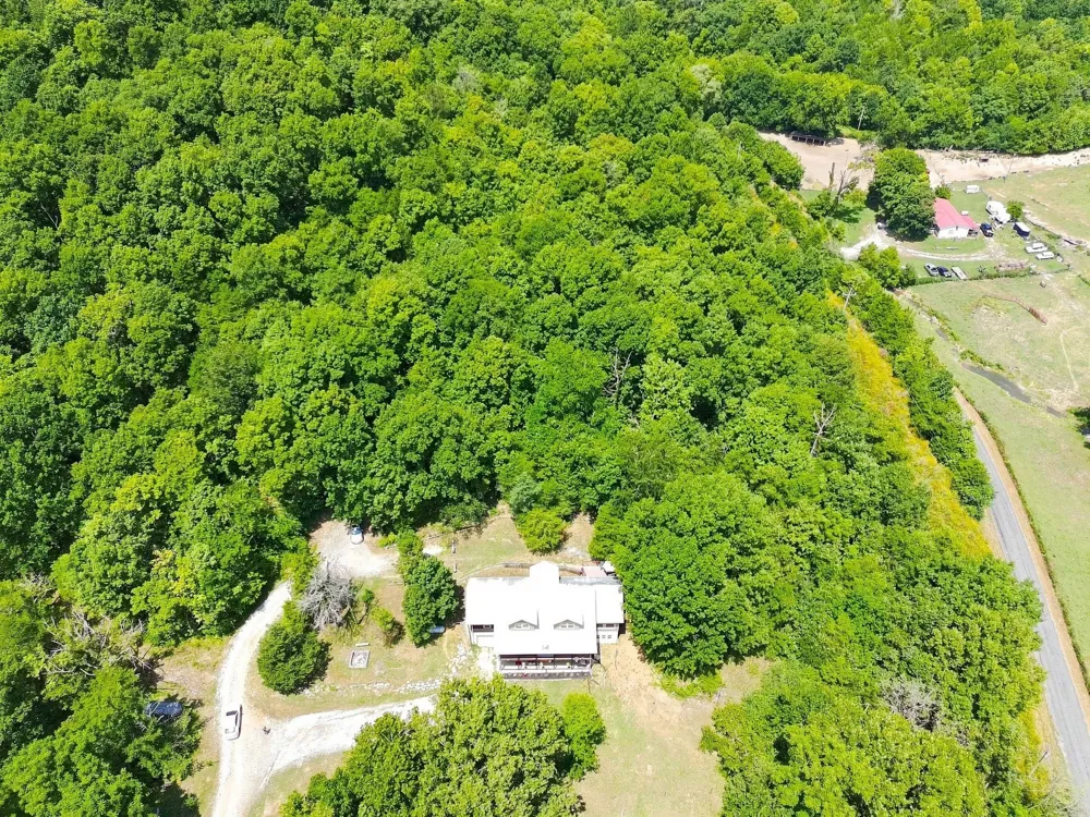2339 Talley Rd Belfast, TN 37019