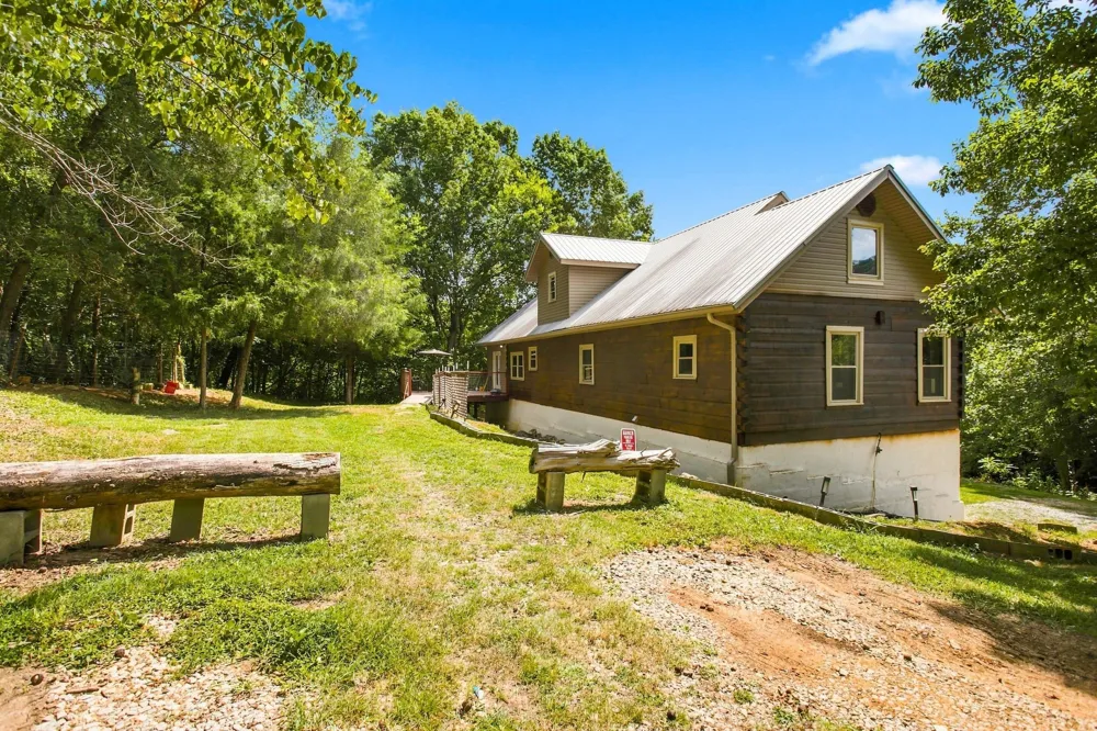 2339 Talley Rd Belfast, TN 37019