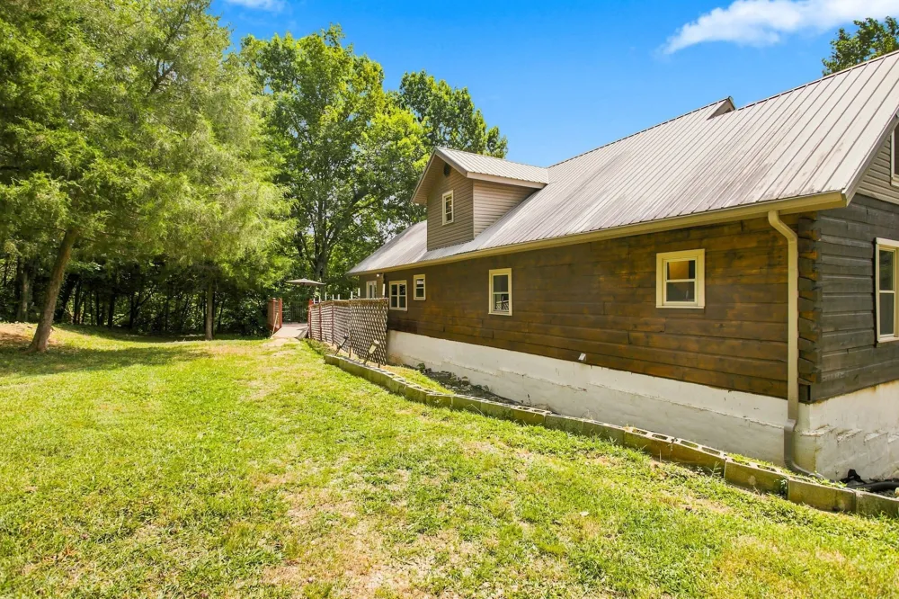 2339 Talley Rd Belfast, TN 37019