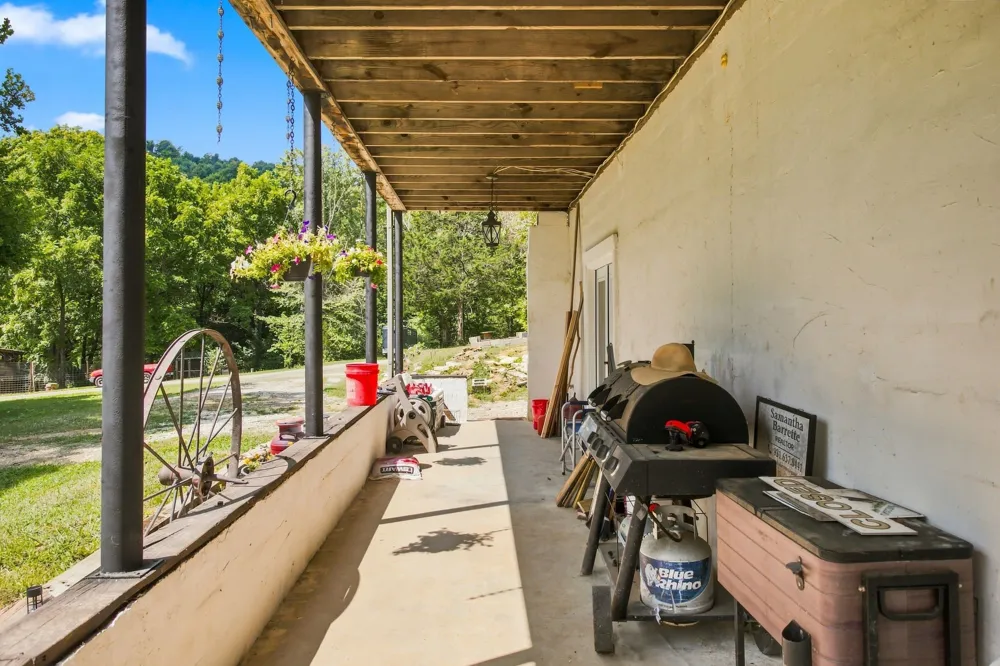 2339 Talley Rd Belfast, TN 37019