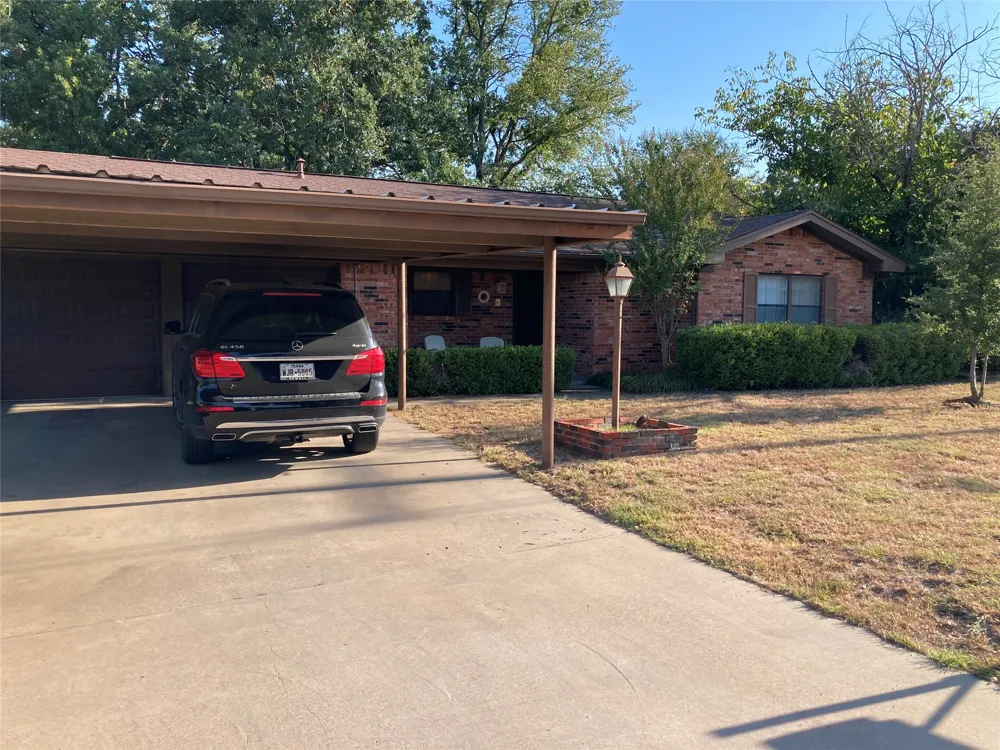 1003 Cactus Street Mineral Wells, TX 76067