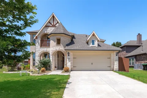 916 Marion Farm Rd