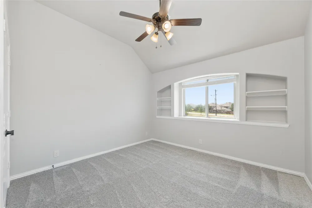 916 Marion Farm Rd Little Elm, TX 75068
